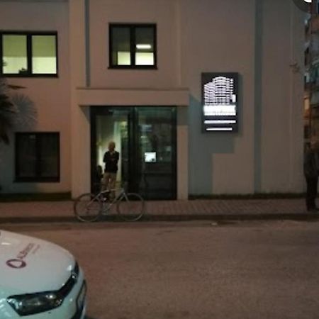 White Apartment Tirana Exterior foto
